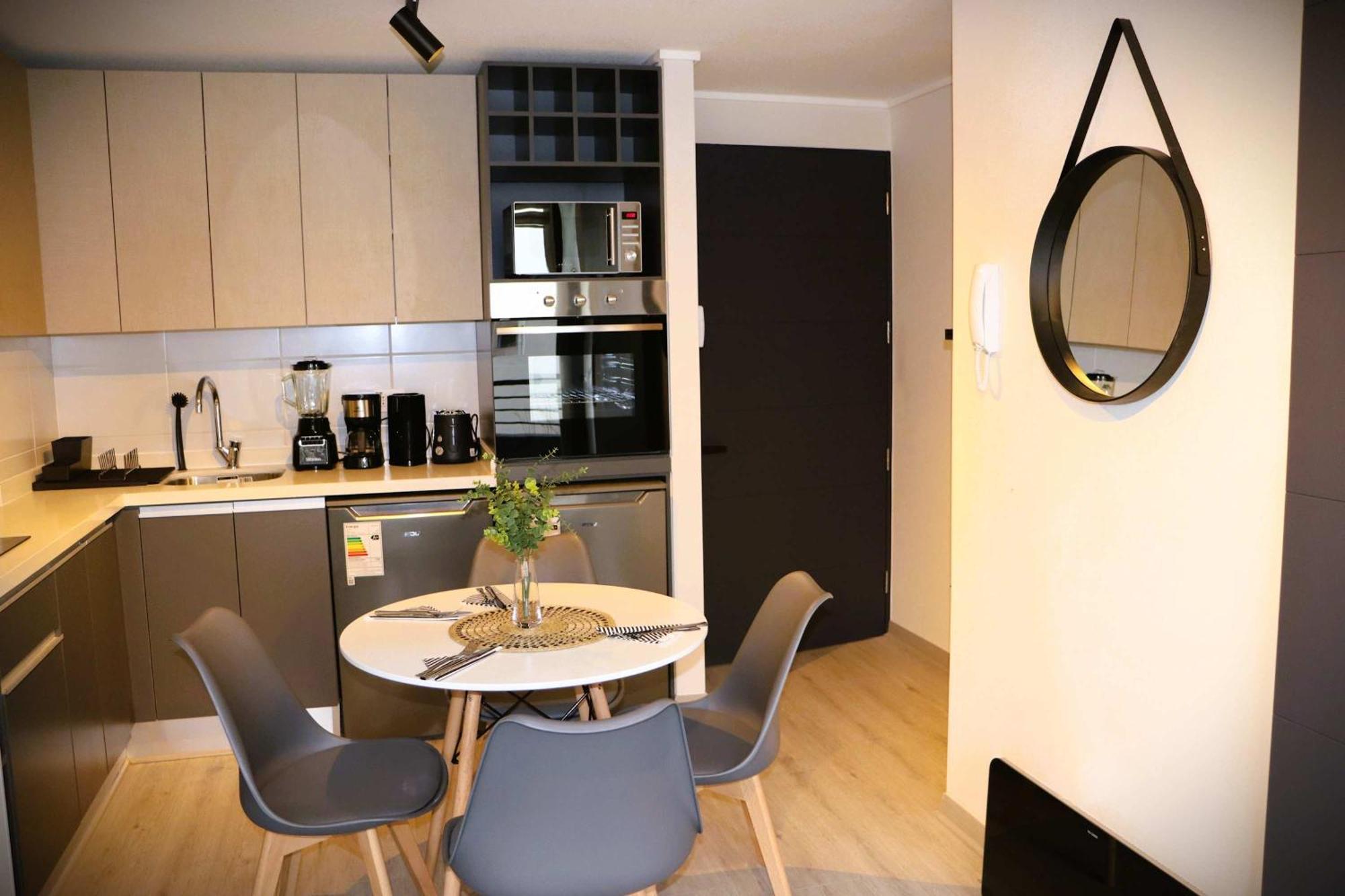 Hom I Nuevo Y Moderno Depto 1d1b En Centro * Santiago